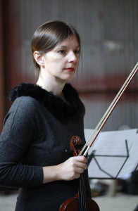 Barbara Lueneburg, reseacher, violin, composer